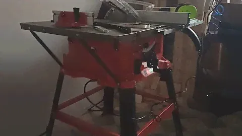 Kolejne podejście do frezarki, test pilarki stołowej EINHELL TC-TS 254 U